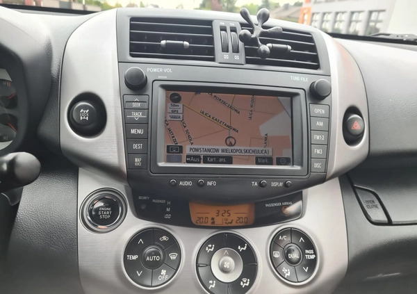 Toyota RAV4 cena 35000 przebieg: 157600, rok produkcji 2008 z Bydgoszcz małe 16